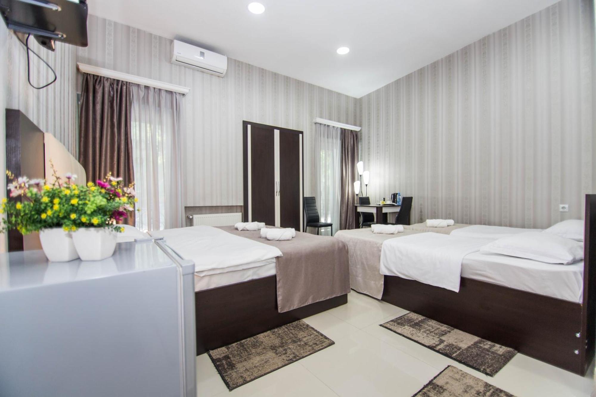 Hotel Brick House Tbilisi Ngoại thất bức ảnh