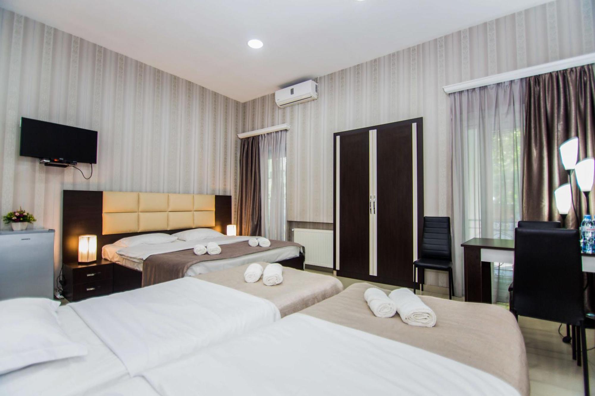 Hotel Brick House Tbilisi Ngoại thất bức ảnh